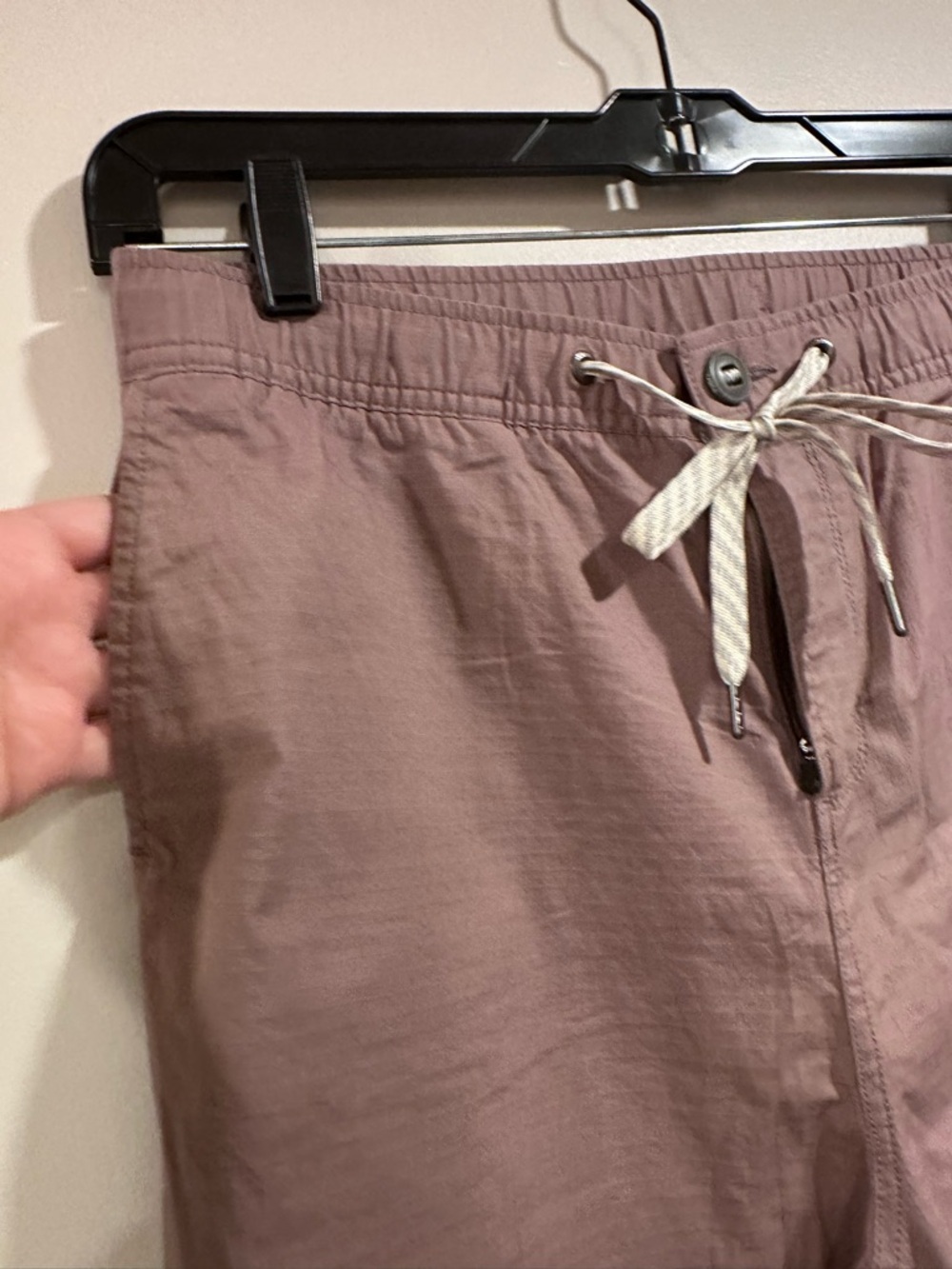 Vuori Women's Ripstop DuraTerra™ Wide Leg Crop Pants Mauve/Dusty Rose Large EUC - Picture 6 of 16